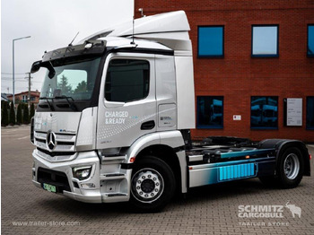 MERCEDES-BENZ Sattelzugmaschine