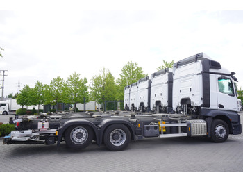 Containerwagen/ Wechselfahrgestell LKW MERCEDES-BENZ Actros 2545 6×2 MP5 / ADR AT / 12 units: das Bild 3