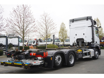 Containerwagen/ Wechselfahrgestell LKW MERCEDES-BENZ Actros 2545 6×2 MP5 / ADR / several units: das Bild 3