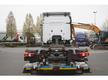 Containerwagen/ Wechselfahrgestell LKW MERCEDES-BENZ Actros 2545 6×2 MP5 / ADR / several units: das Bild 4