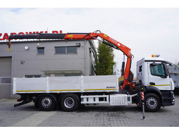 Autokran MERCEDES-BENZ Antos 2540 / Flatbed 15 EPAL / Fassi F165 / 6.1 t / 8 m reach / remote control / rotator / 1600 MTH / steered axle: das Bild 2