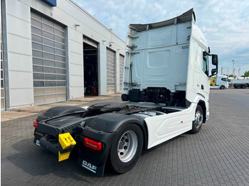 Sattelzugmaschine DAF XFn 480 FT Intarder 2xTank 1.105 L Vollspoiler: das Bild 4