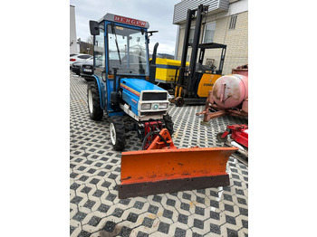 MITSUBISHI Kommunaltraktor