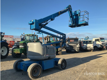 GENIE Z45/25 Gelenkarmbühne