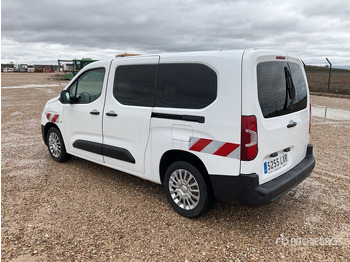 Kleinbus, Personentransporter 2022 Toyota Proace City Verso 5 Passenger Van: das Bild 2