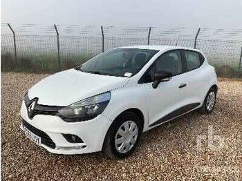 PKW RENAULT CLIO: das Bild 1