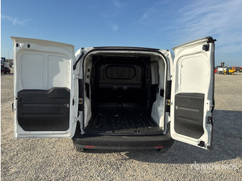 Kleintransporter 2021 Fiat Doblo CARGO CH1 LOUNGE 1.3 MJET 95CV ... Van Truck: das Bild 5