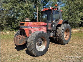 CASE IH 1455XL Traktor