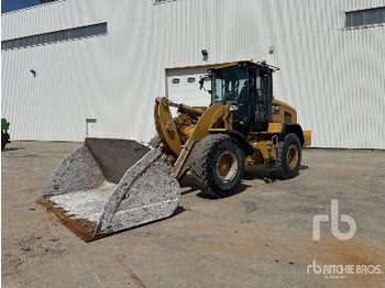 CATERPILLAR 938K Radlader