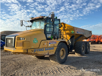 CATERPILLAR 730 Knickgelenkter Dumper