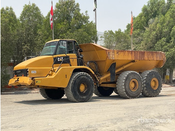 CATERPILLAR 740 Knickgelenkter Dumper