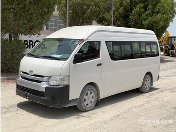 TOYOTA Kleinbus