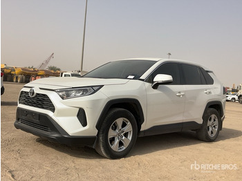 TOYOTA SUV/ Geländewagen