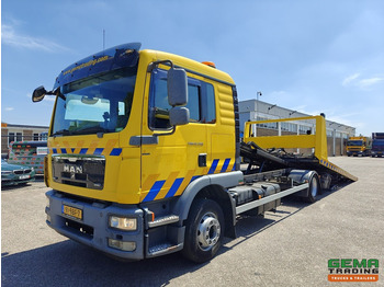 MAN TGM 12.250 Abschleppwagen