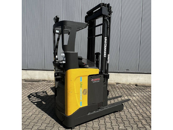 ATLET Schubmaststapler