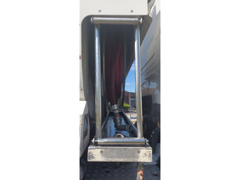 Tankwagen SCANIA: das Bild 4