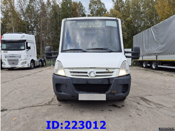Reisebus IVECO Daily 50C18 - 23-seater: das Bild 2