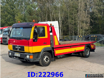 MAN 12.224 Abschleppwagen
