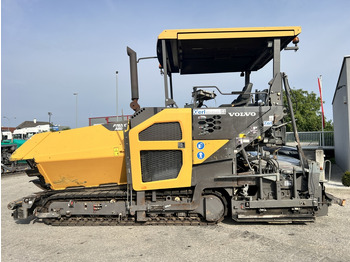 VOLVO Asphaltfertiger/ Straßenfertiger