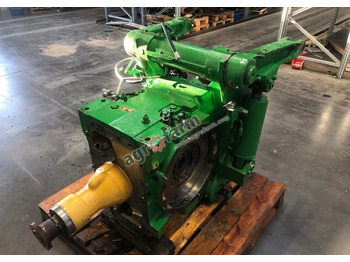 JOHN DEERE Transmission