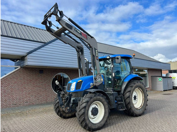 NEW HOLLAND T6.155 Traktor
