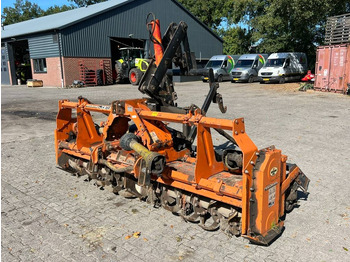 Technik für Bodenbearbeitung