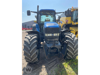 NEW HOLLAND TM190 Traktor