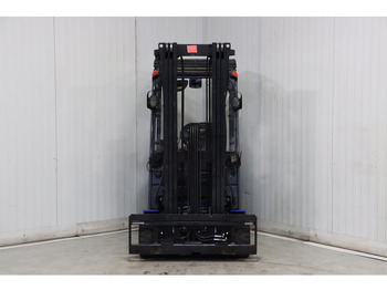 Elektrostapler Toyota 8FBM20T: das Bild 3