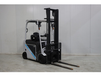 UNICARRIERS Elektrostapler
