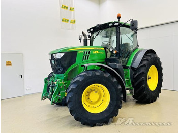 JOHN DEERE 6210R Traktor