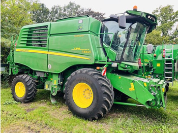 JOHN DEERE T560 Mähdrescher