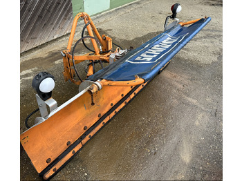 UNIMOG Schneepflug