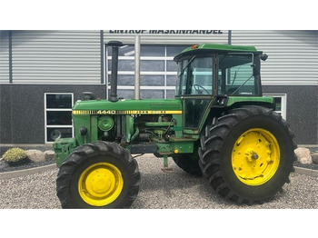 JOHN DEERE 30 Series Traktor