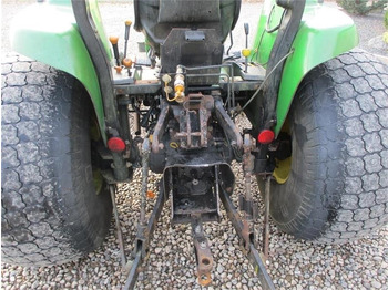 Traktor John Deere 4600 Med Græshjul: das Bild 4