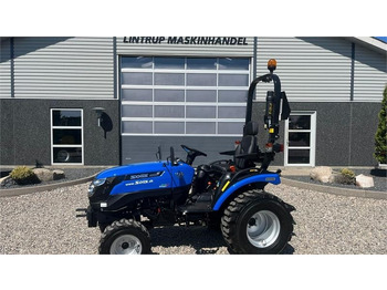 SOLIS Traktor