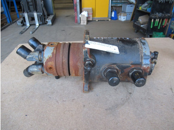 HITACHI Hydraulik