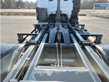 Abrollkipper, Autokran MAN TGL 12.180 4X2 BL: das Bild 5