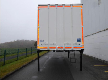 Planenaufbau Krone Heck mit Portaltüren: das Bild 4 Planenaufbau Krone Heck mit Portaltüren: das Bild 4