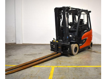 LINDE E25 Elektrostapler