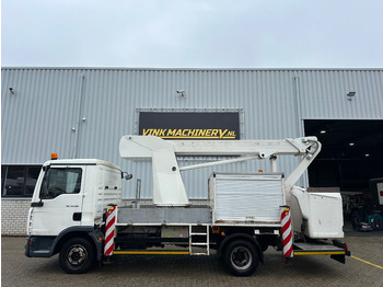 PALFINGER LKW mit Arbeitsbühne