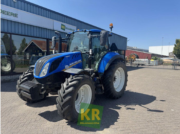 NEW HOLLAND T5 Traktor