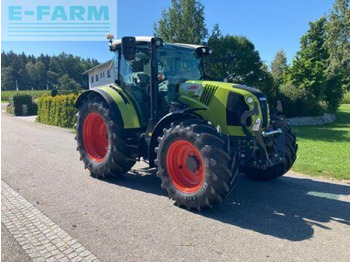 CLAAS Arion 450 Traktor