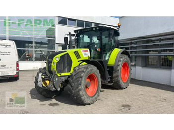 CLAAS Arion 630 Traktor
