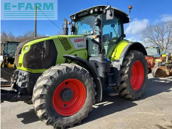 CLAAS Axion 800 Traktor