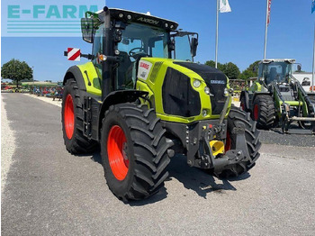 CLAAS Axion 800 Traktor