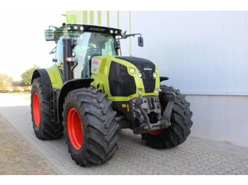 CLAAS Axion 810 Traktor