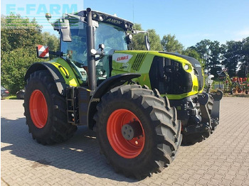 CLAAS Axion 830 Traktor