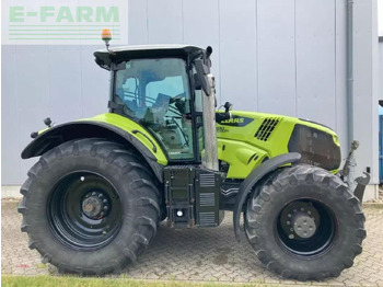 CLAAS Axion 830 Traktor