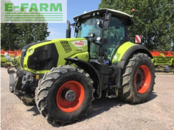 CLAAS Axion 870 Traktor