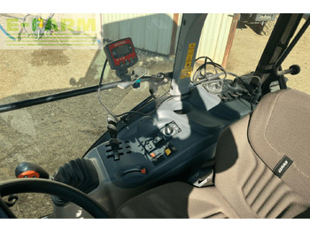 Traktor CLAAS nexos 240 l cabine: das Bild 5